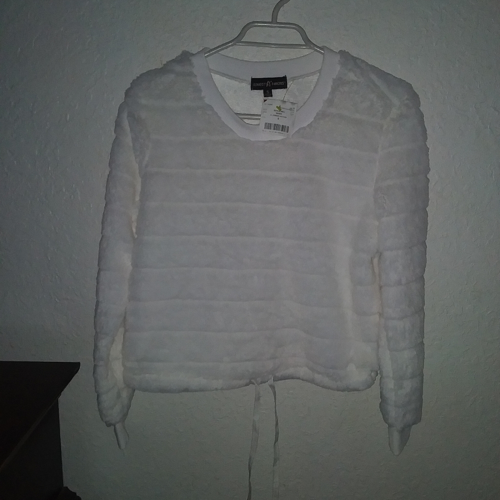 Sleeve shirt